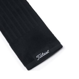 titleist tri fold towel black golfova rucnik 2